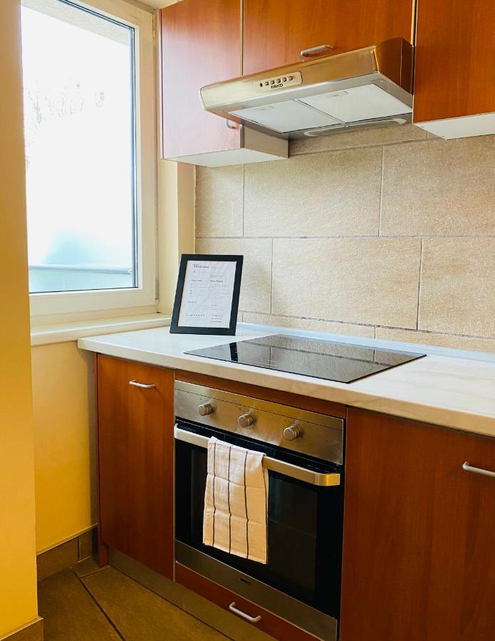 Eclipse Apartment Free Parking คลูจ-นาโปกา ภายนอก รูปภาพ